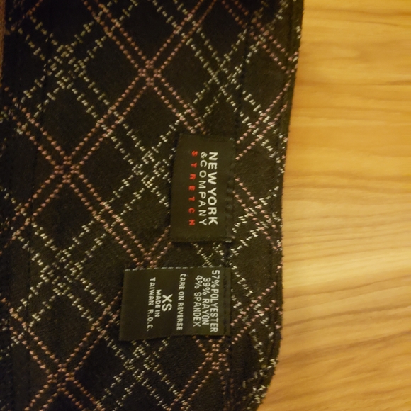 Skirt - Picture 3 of 4